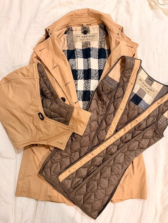 Burberry Jackets & Blazers - Burberry Reymoore Trench Coat Detachable Hood & Quilted Liner US 4